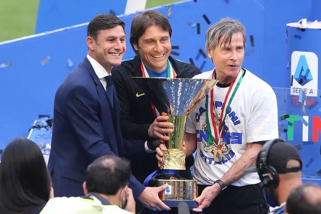 凯恩在G2比赛中赛事规则更新，赛况扑朔迷离引发热议！的简单介绍