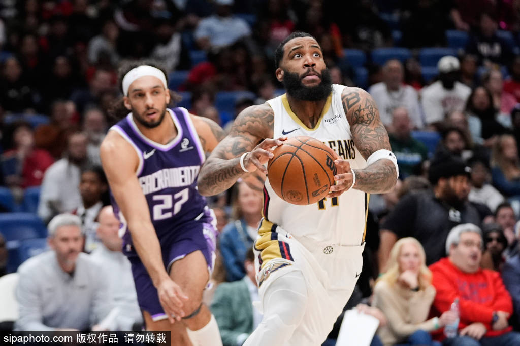 穆雷回归赛场，出色防守首场状态亮眼，RNG观众沸腾！的简单介绍