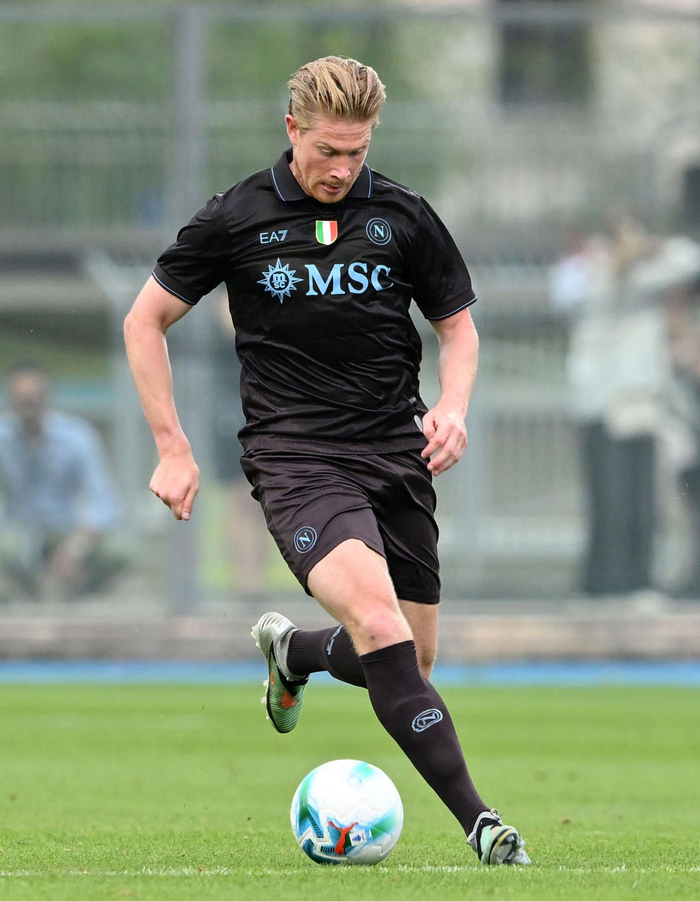 爱游戏体育- 德布劳内职业生涯视频 