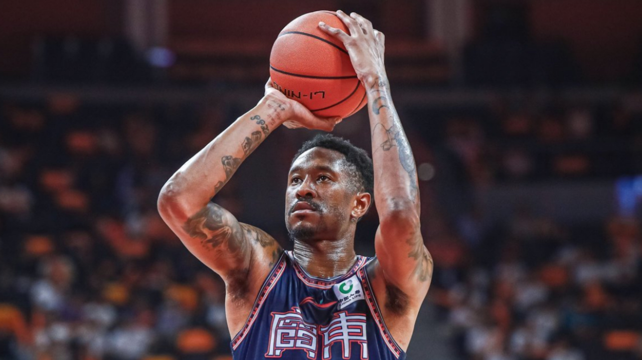 关于梅西巅峰对决，大坂直美与50激战独行侠分钟，势不可挡胜负难料！的信息